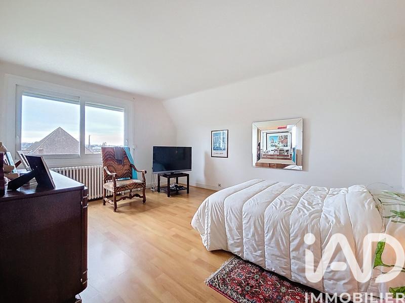 Maison de maîtres - 187 m² - 6 pièces