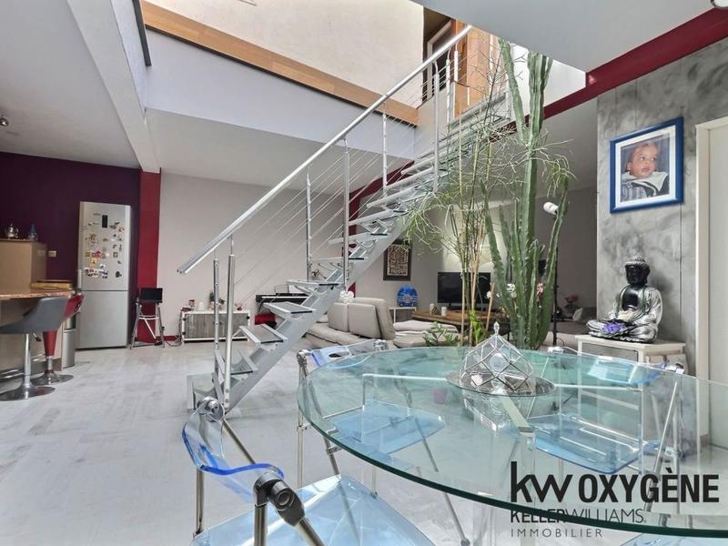 Loft - 113 m² - 4 pièces