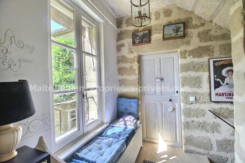 Demeure - 230 m² - 8 pièces