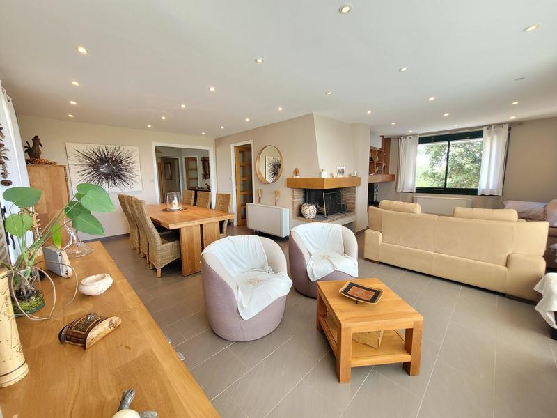 Villa - 207 m² - 7 pièces