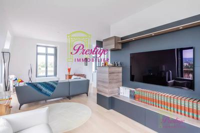 Appartement - 94 m² - 4 pièces