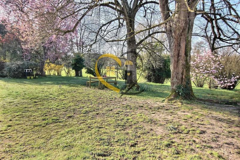 Maison - 94 m² - 4 pièces