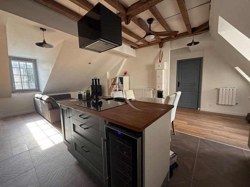 Appartement - 88 m² - 5 pièces