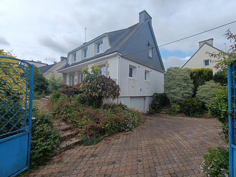 Maison - 139 m² - 6 pièces