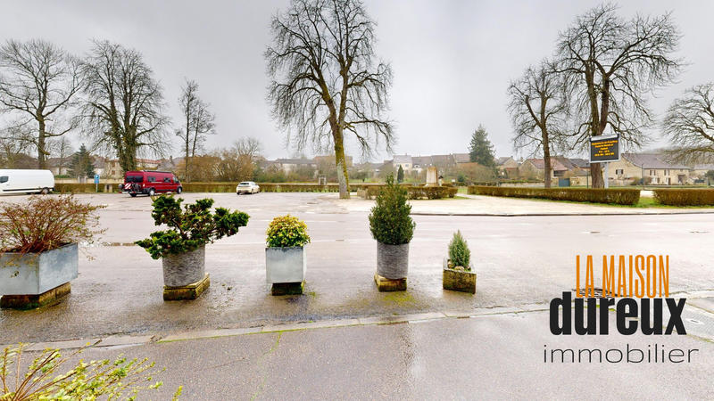 Fonds de commerce - 763 m²