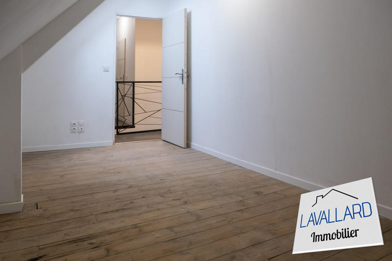 Maison traditionnelle - 95 m² - 5 pièces