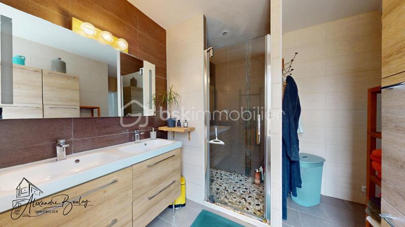 Maison ancienne - 246 m² - 8 pièces