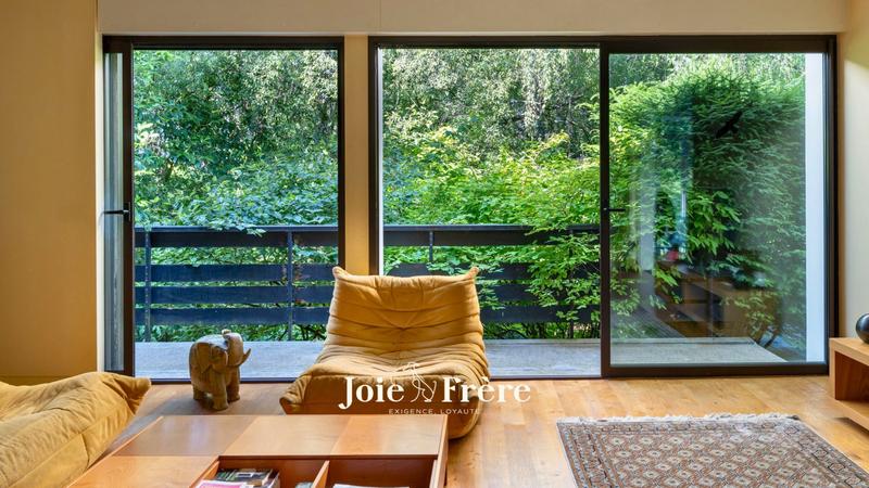 Maison ancienne - 366 m² - 7 pièces