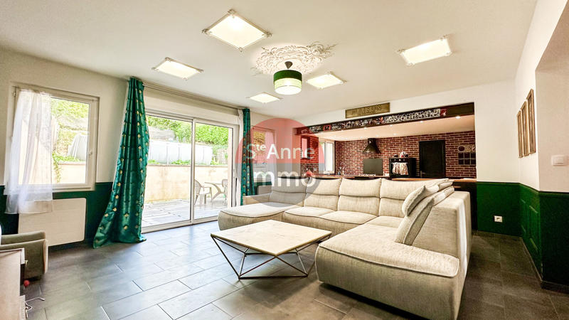 Maison - 150 m² - 7 pièces