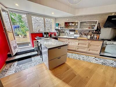 Maison - 99 m² - 4 pièces