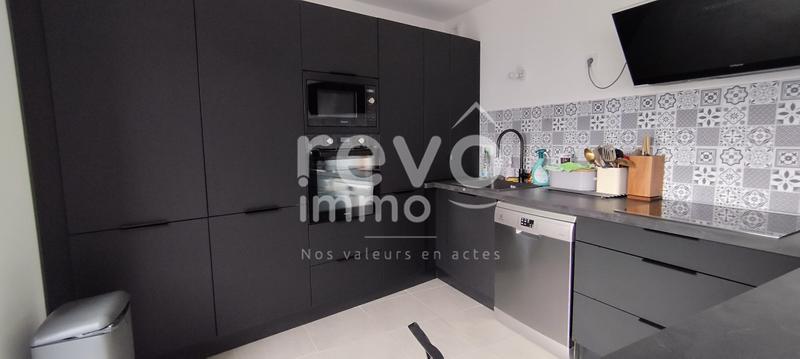 Appartement - 97 m² - 4 pièces