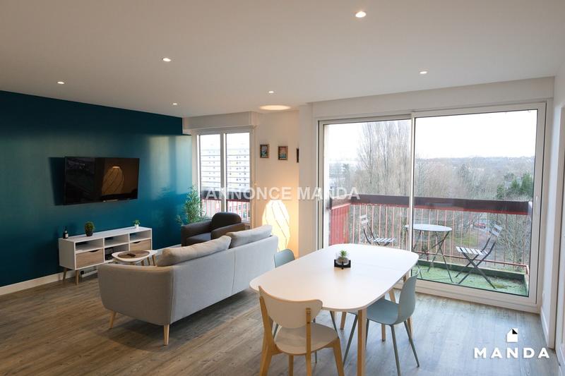 Chambre - 11 m² - 5 pièces