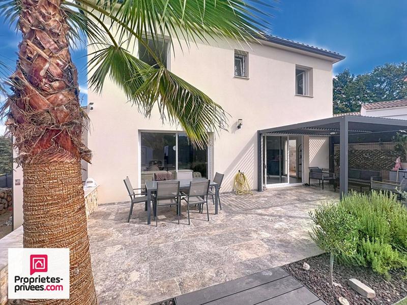 Villa - 100 m² - 4 pièces