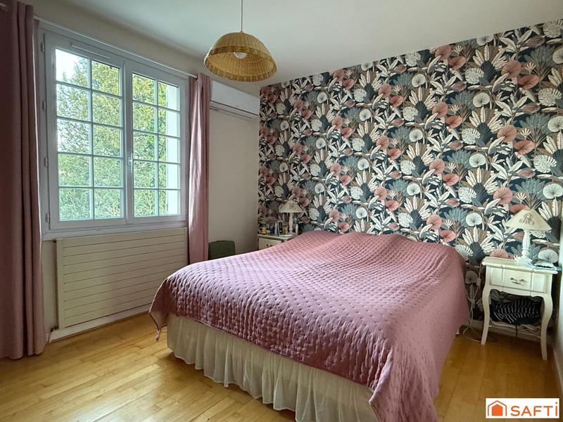 Maison - 159 m² - 7 pièces