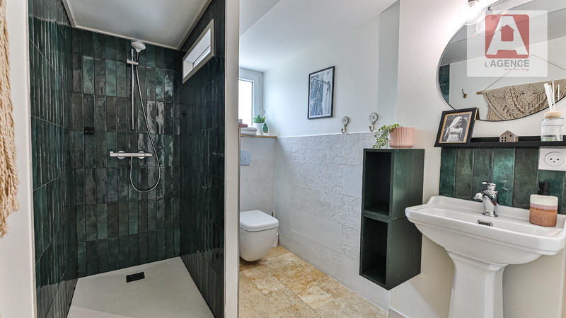 Maison - 175 m² - 7 pièces