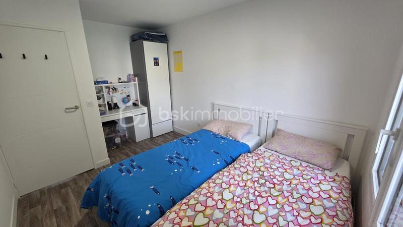 Maison - 104 m² - 6 pièces