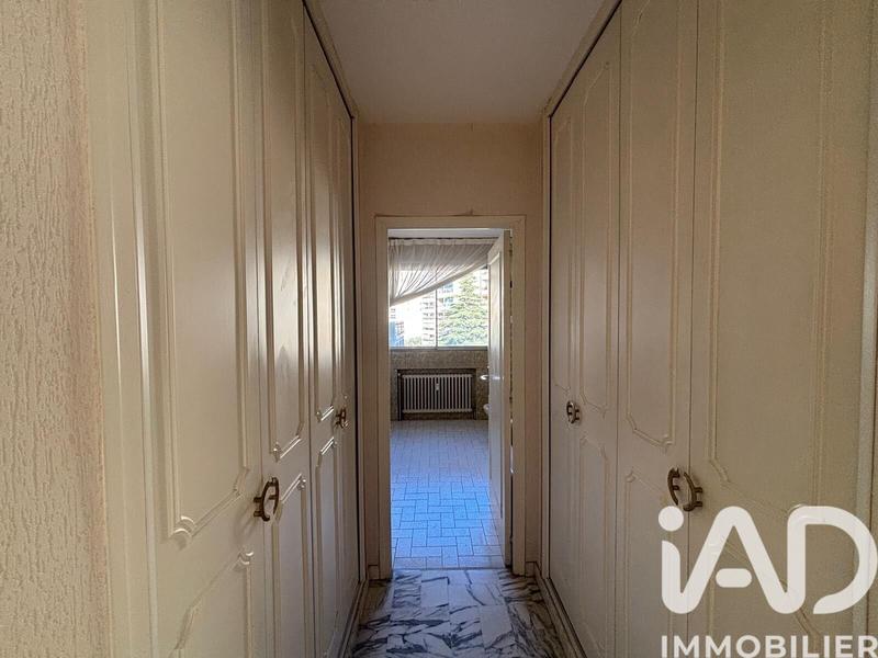 Appartement - 144 m² - 4 pièces