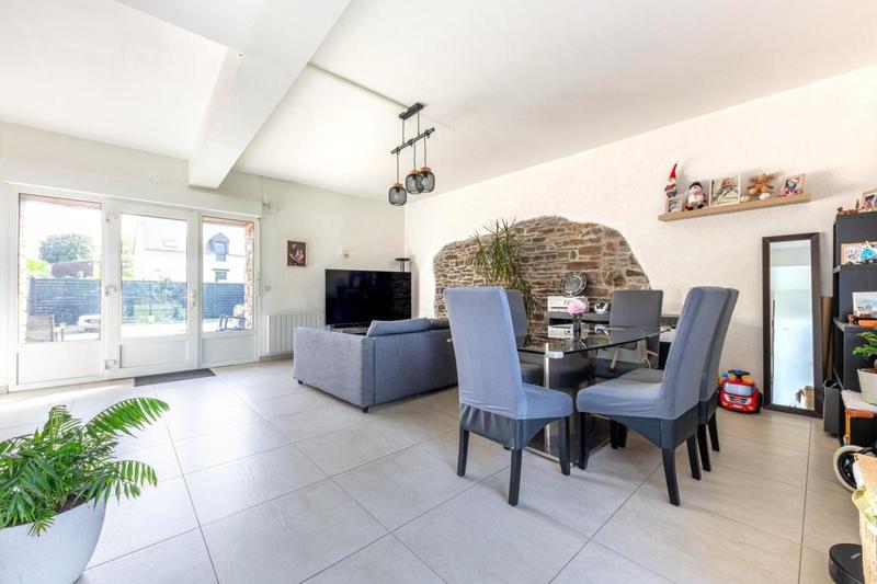 Maison en pierre - 81 m² - 3 pièces