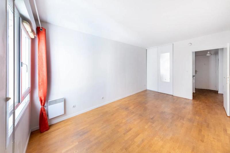 Studio - 33 m² - 1 pièce