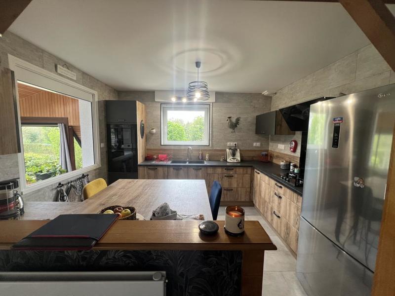 Maison - 140 m² - 7 pièces