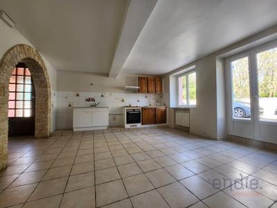 Maison - 170 m² - 7 pièces