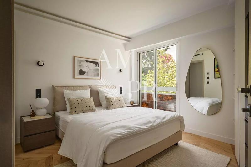 Appartement - 130 m² - 5 pièces