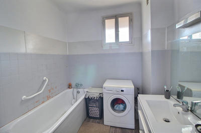 Appartement - 60 m² - 2 pièces