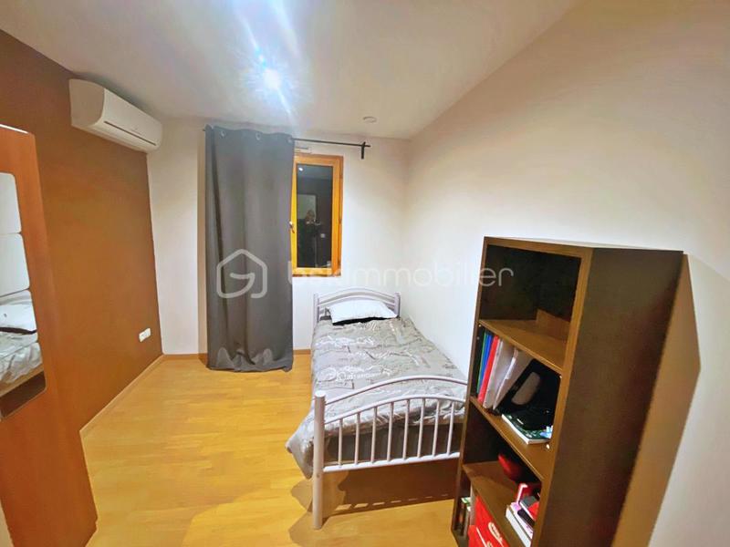 Pavillon - 130 m² - 7 pièces