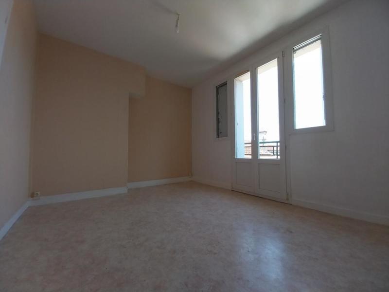Appartement - 64 m² - 4 pièces
