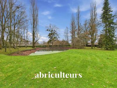 Propriété - 260 m² - 8 pièces