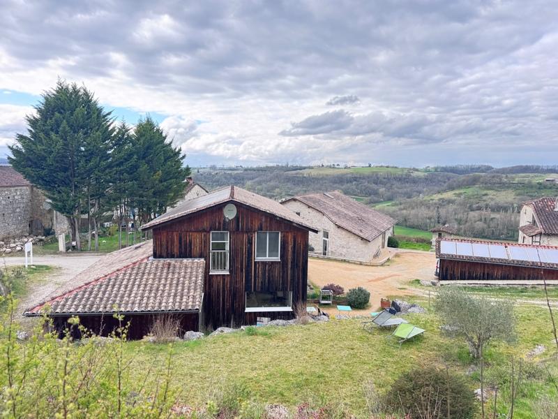 Propriété - 500 m² - 15 pièces