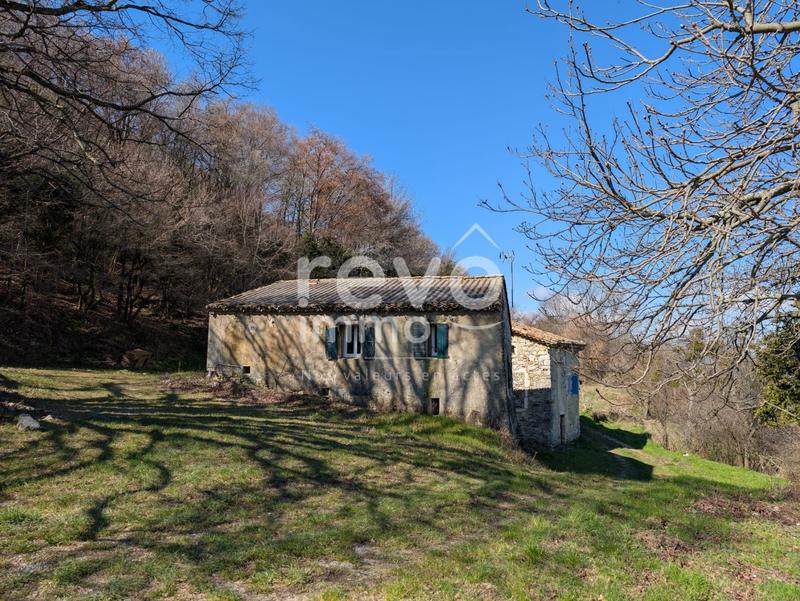 Maison ancienne - 177 m² - 9 pièces