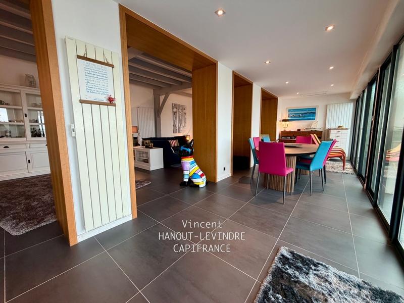 Maison - 149 m² - 8 pièces