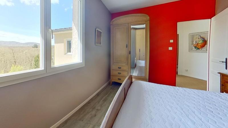 Villa - 227 m² - 6 pièces