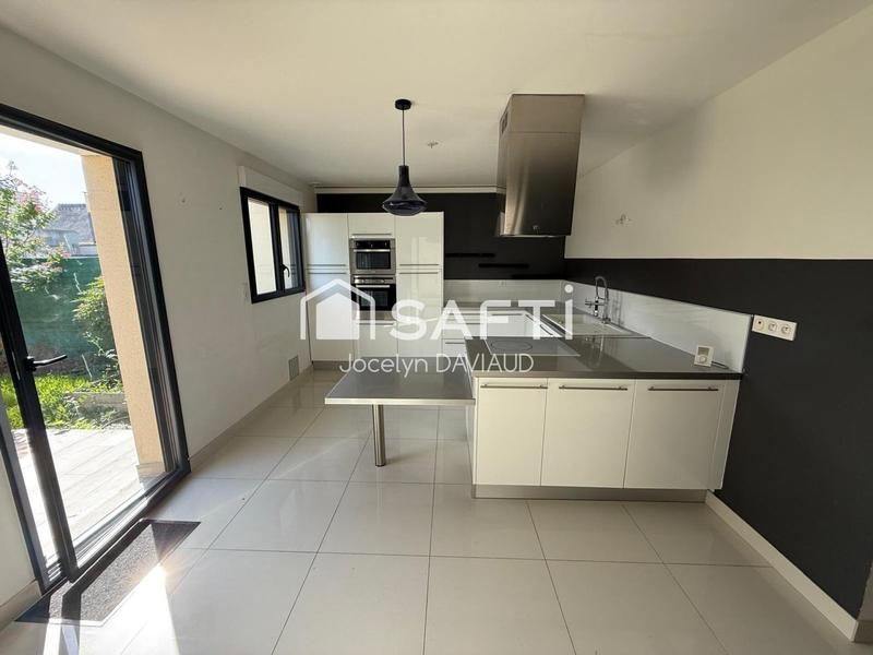 Maison - 159 m² - 5 pièces