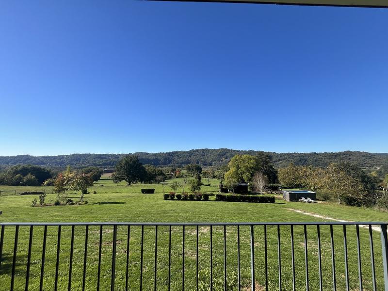 Maison - 194 m² - 5 pièces