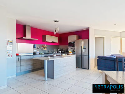 Maison - 140 m² - 7 pièces