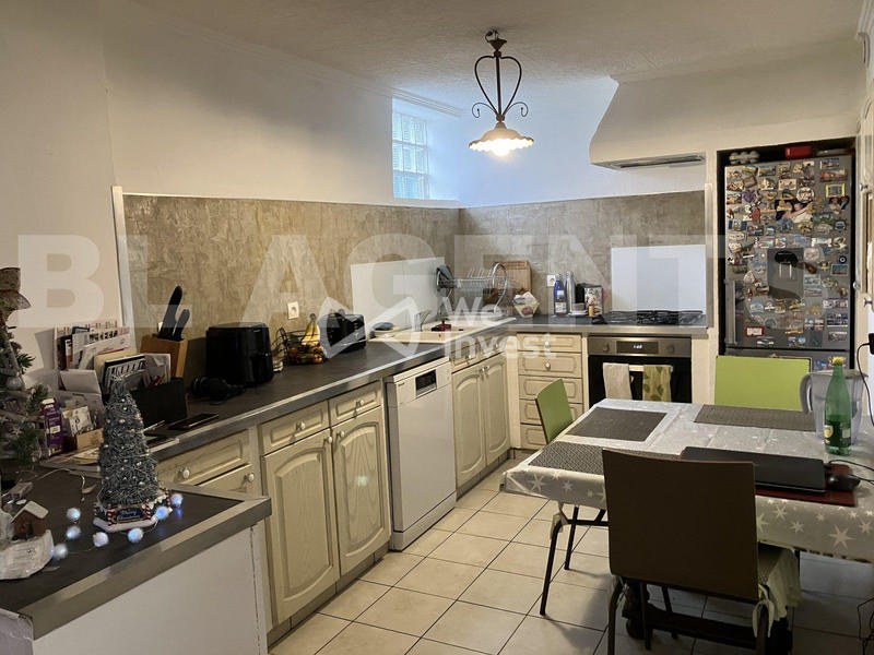 Maison - 99 m² - 4 pièces