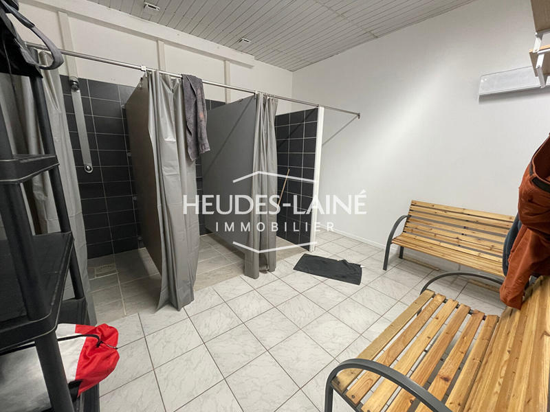 Local commercial - 439 m²