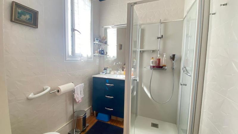 Maison - 186 m² - 7 pièces