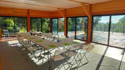 Maison - 370 m² - 9 pièces