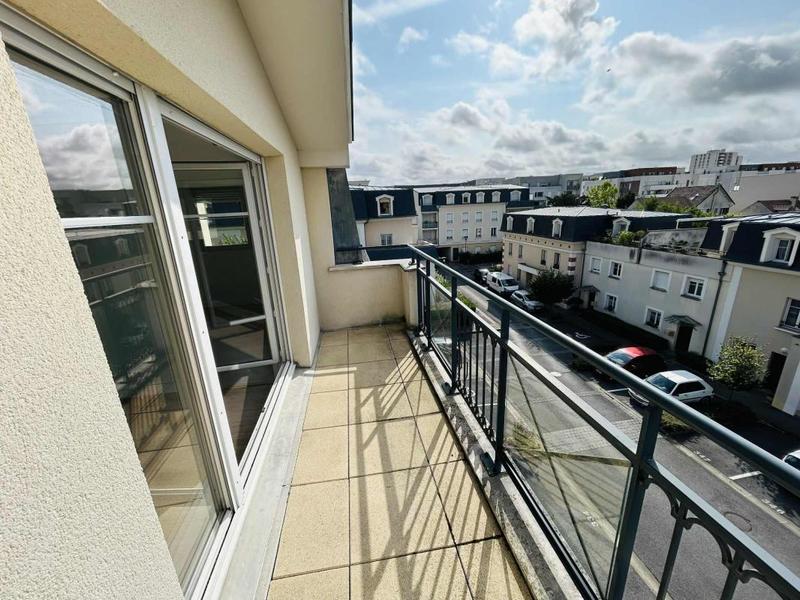 Penthouse - 108 m² - 3 pièces