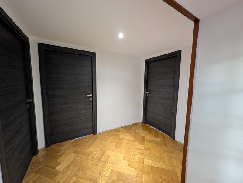 Maison - 208 m² - 10 pièces