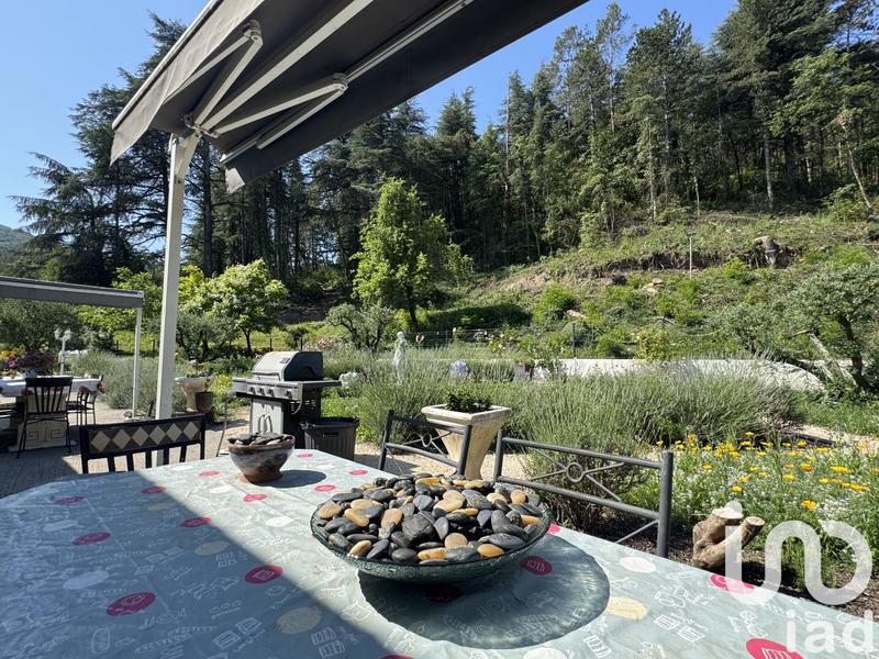 Maison - 150 m² - 5 pièces