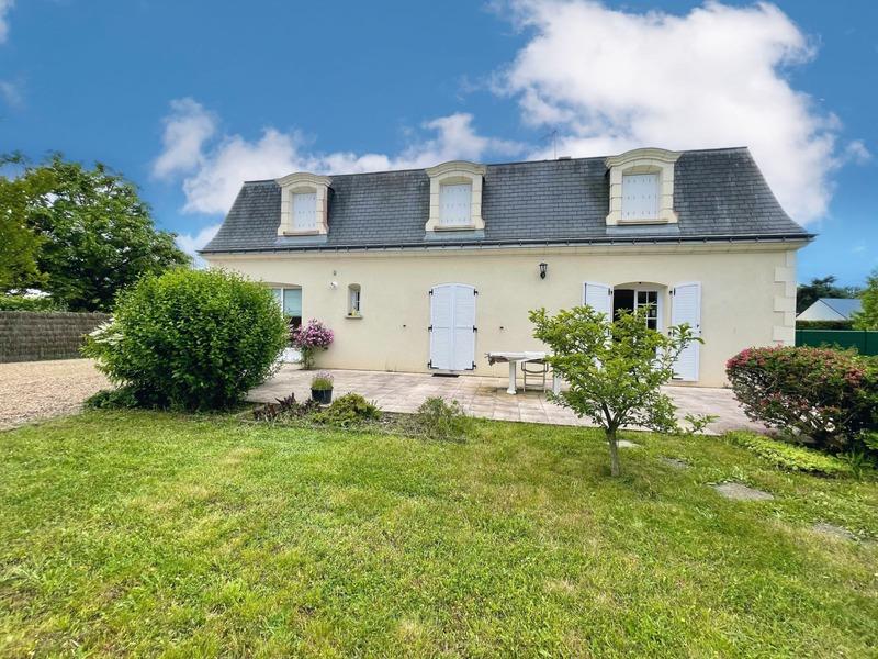 Maison - 205 m² - 7 pièces