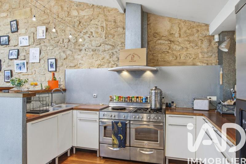 Loft - 195 m² - 5 pièces