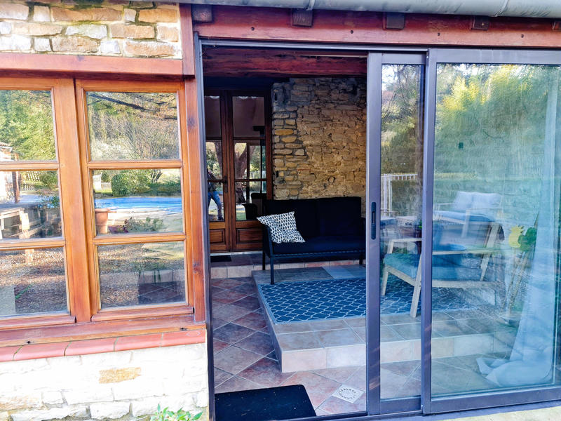 Maison - 242 m² - 7 pièces