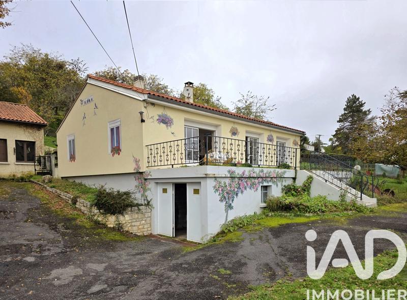 Maison - 88 m² - 5 pièces