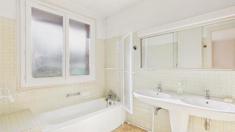 Immeuble - 240 m² - 9 pièces