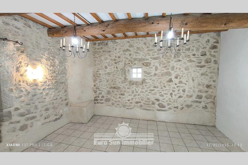 Maison de village - 80 m² - 3 pièces